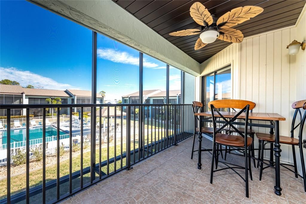 For Sale: $165,000 (2 beds, 2 baths, 1177 Square Feet)