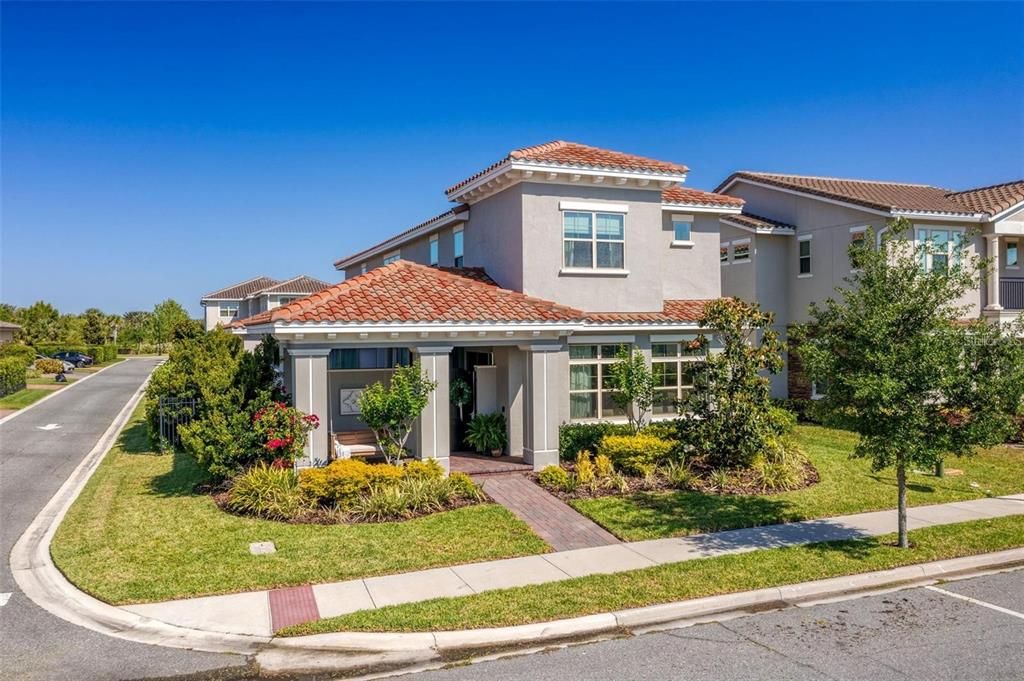 Recently Sold: $815,000 (4 beds, 3 baths, 3784 Square Feet)
