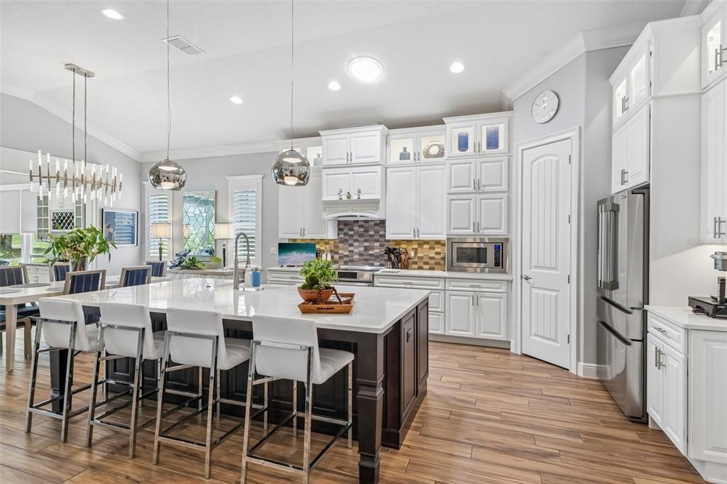 Active With Contract: $645,000 (4 beds, 3 baths, 2900 Square Feet)