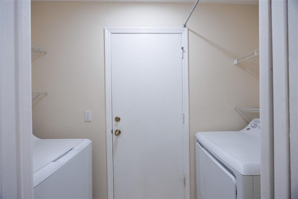 En Venta: $164,900 (2 camas, 2 baños, 1238 Pies cuadrados)