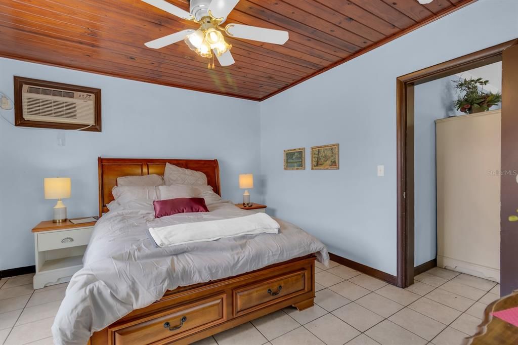 For Sale: $2,750,000 (0 beds, 0 baths, 6430 Square Feet)