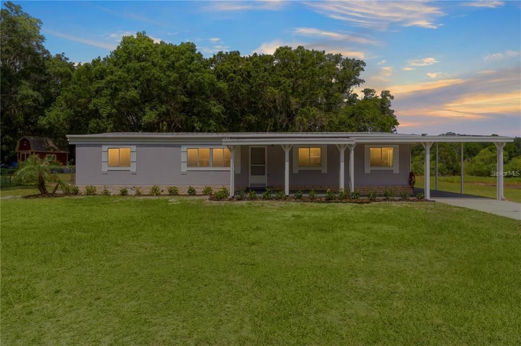 For Sale: $159,900 (3 beds, 2 baths, 1344 Square Feet)