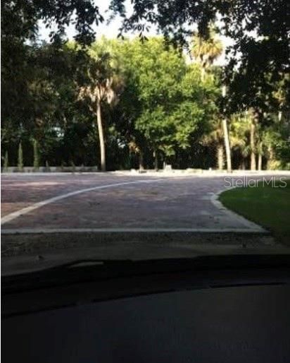 En Venta: $1,500,000 (1.29 acres)