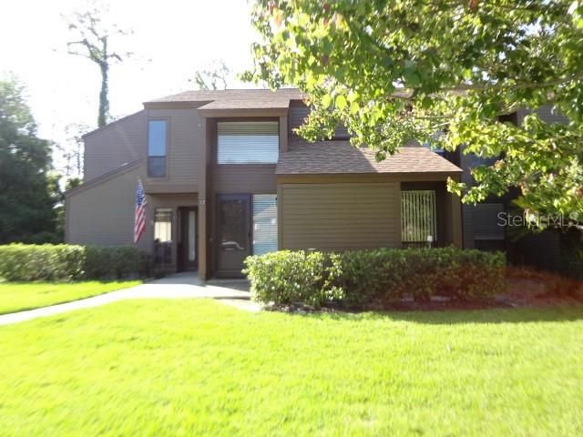 For Sale: $185,000 (2 beds, 2 baths, 1098 Square Feet)
