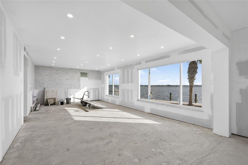 На продажу: $345,000 (2 спален, 1 ванн, 912 Квадратных фут)