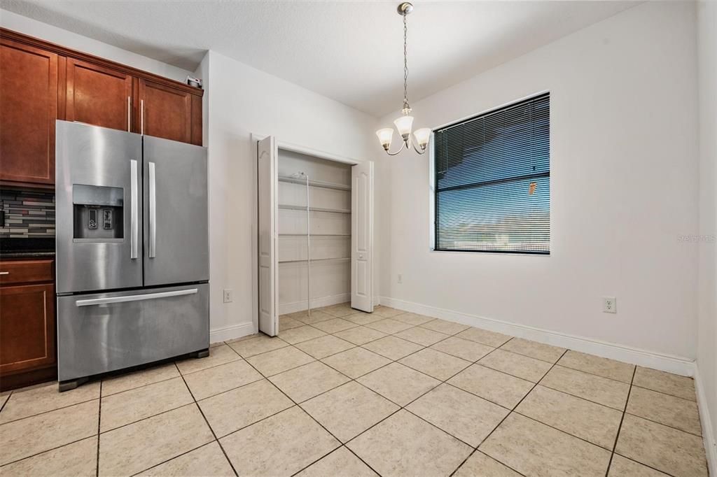 Active With Contract: $350,000 (3 beds, 2 baths, 1702 Square Feet)