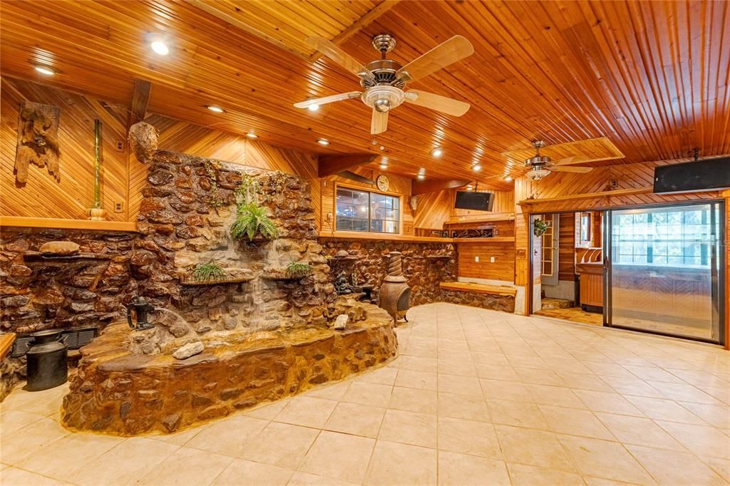 For Sale: $799,900 (4 beds, 3 baths, 2912 Square Feet)