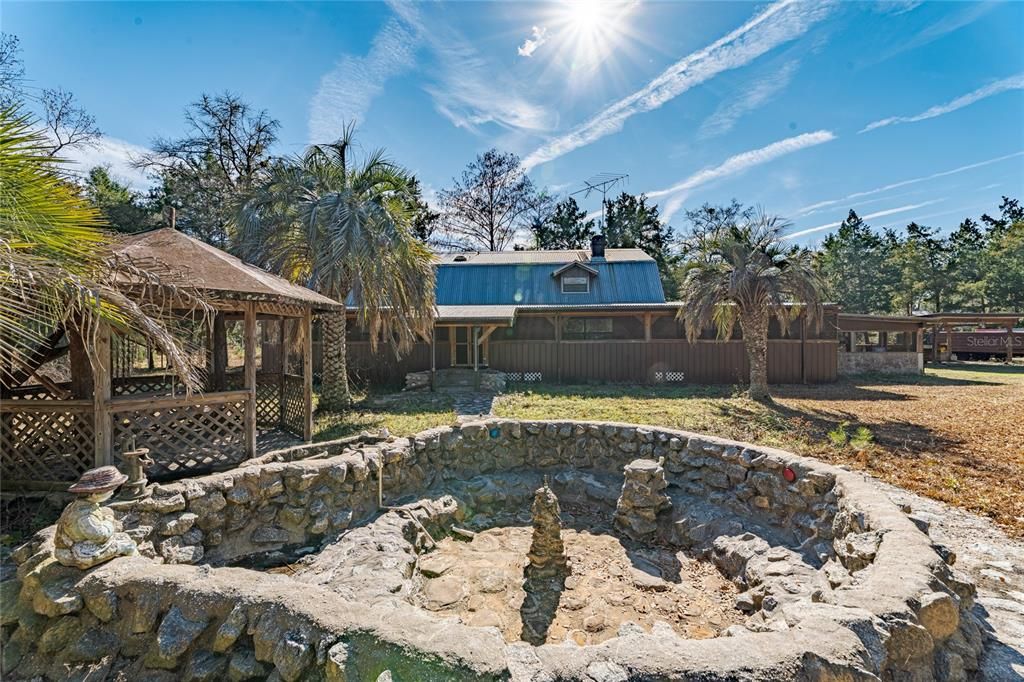 For Sale: $799,900 (4 beds, 3 baths, 2912 Square Feet)