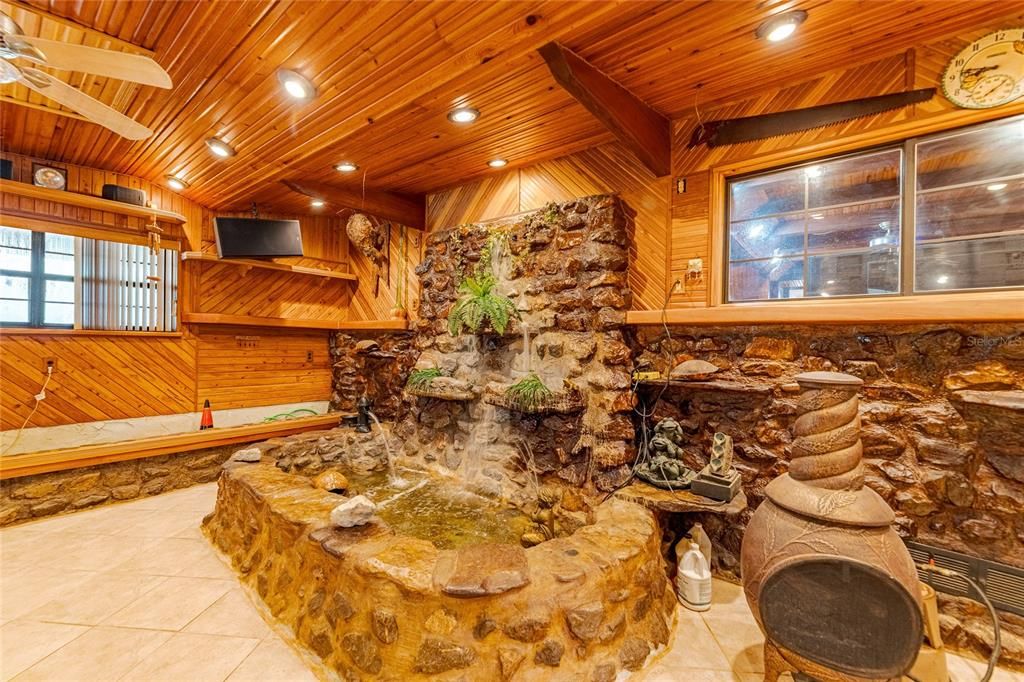 For Sale: $799,900 (4 beds, 3 baths, 2912 Square Feet)