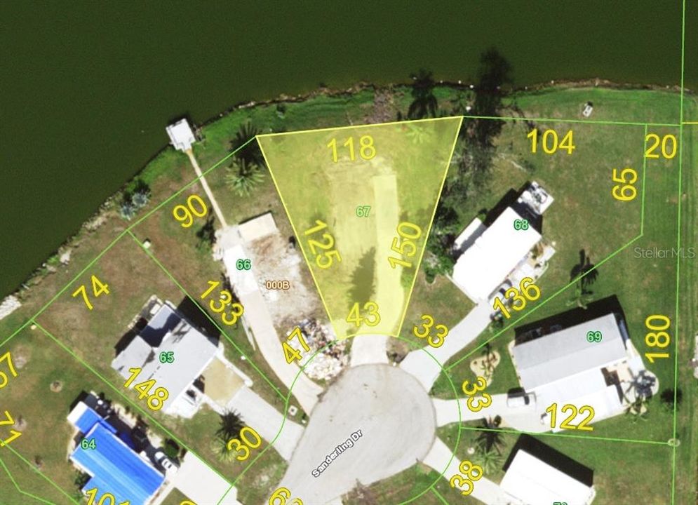 En Venta: $95,000 (0.21 acres)