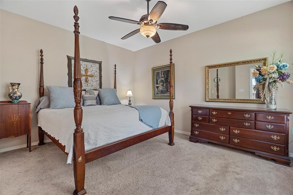 Active With Contract: $350,000 (4 beds, 2 baths, 2085 Square Feet)