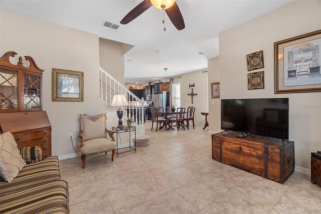 Active With Contract: $350,000 (4 beds, 2 baths, 2085 Square Feet)