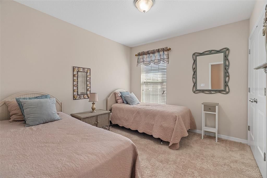 Active With Contract: $350,000 (4 beds, 2 baths, 2085 Square Feet)