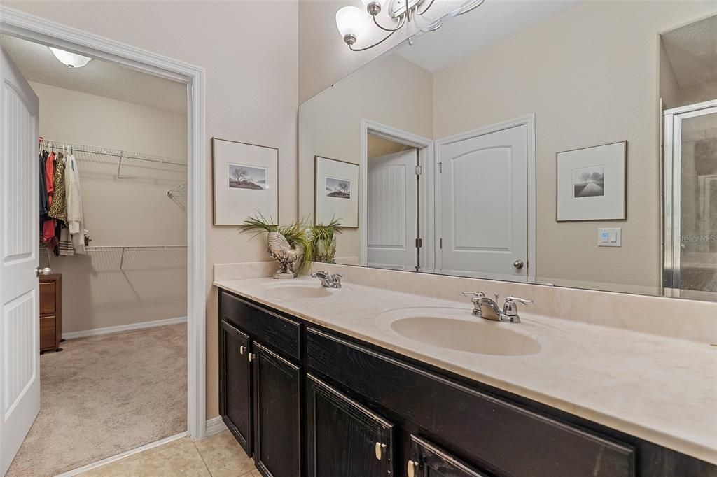 Active With Contract: $350,000 (4 beds, 2 baths, 2085 Square Feet)