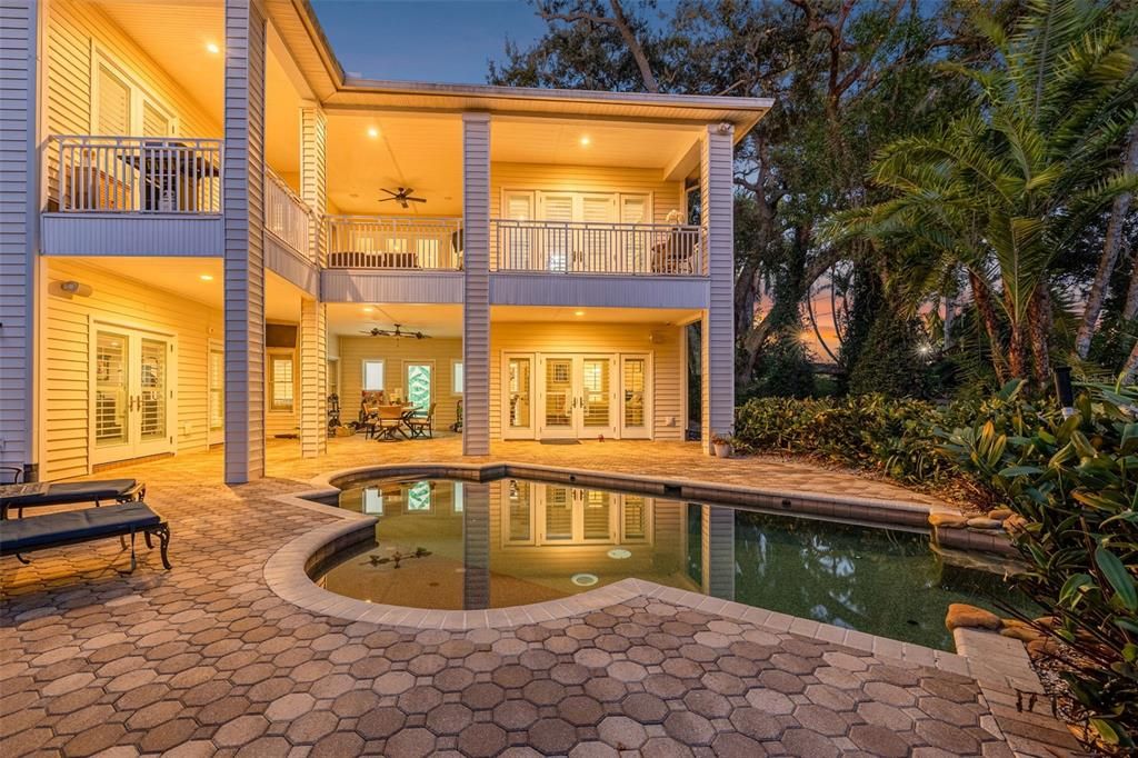 En Venta: $2,988,000 (5 camas, 4 baños, 5933 Pies cuadrados)
