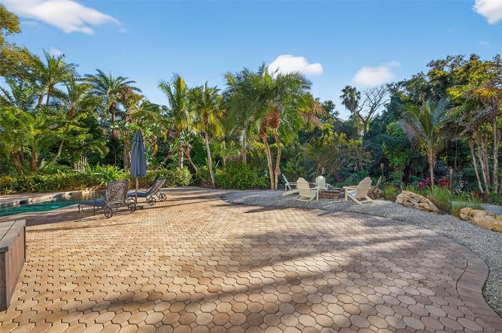 En Venta: $2,988,000 (5 camas, 4 baños, 5933 Pies cuadrados)