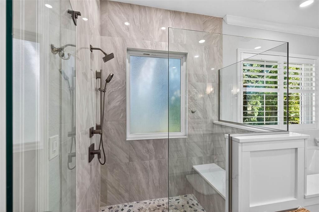 En Venta: $2,988,000 (5 camas, 4 baños, 5933 Pies cuadrados)