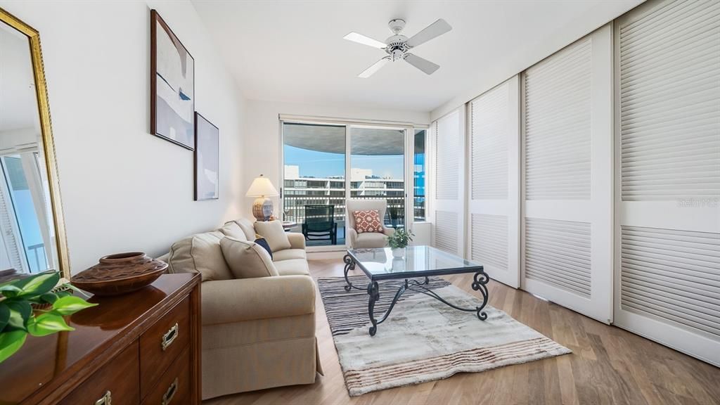 Active With Contract: $1,850,000 (3 beds, 3 baths, 2410 Square Feet)