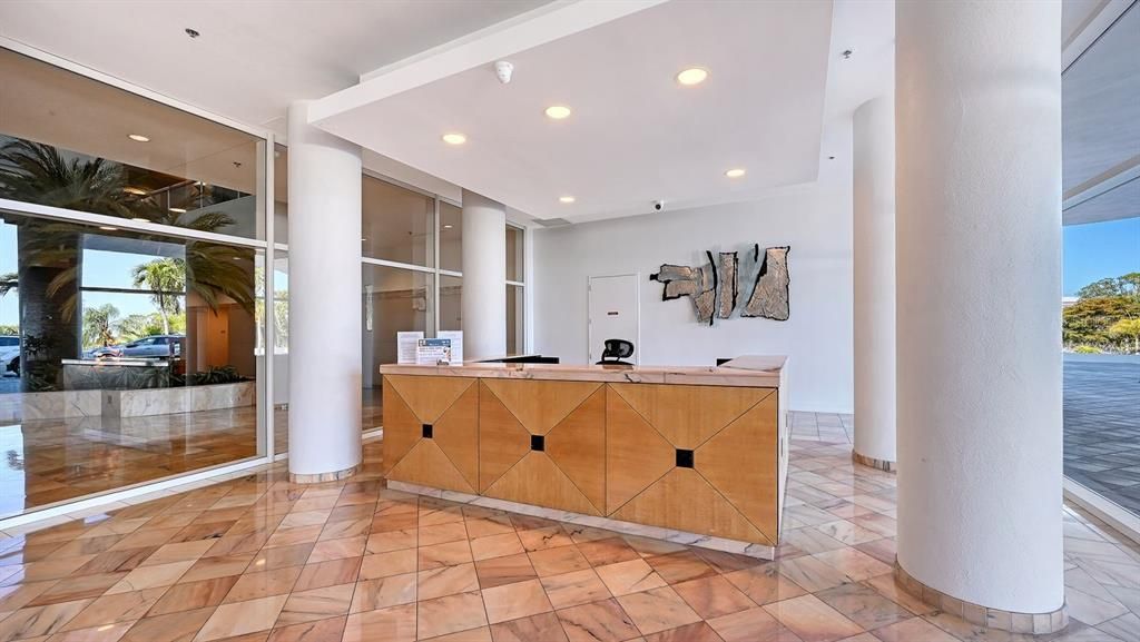 Active With Contract: $1,850,000 (3 beds, 3 baths, 2410 Square Feet)