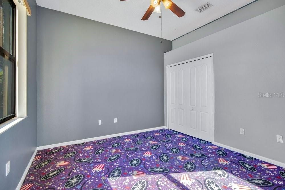 Activo con contrato: $446,000 (5 camas, 3 baños, 2552 Pies cuadrados)