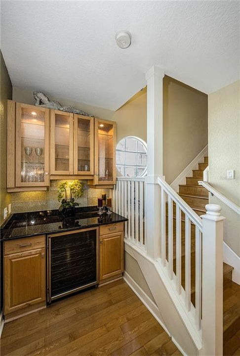 For Sale: $1,150,000 (3 beds, 2 baths, 2583 Square Feet)