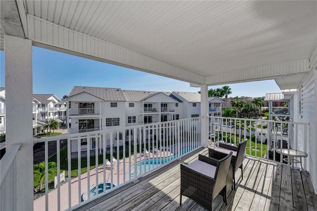 For Sale: $1,150,000 (3 beds, 2 baths, 2583 Square Feet)