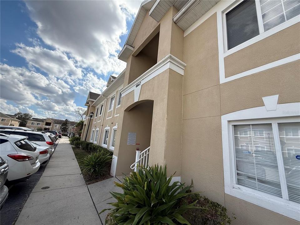 For Sale: $179,900 (3 beds, 2 baths, 1151 Square Feet)