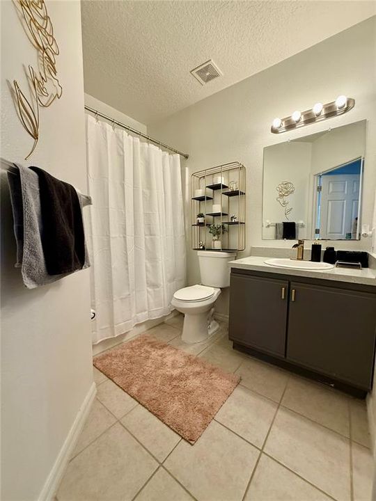 For Sale: $179,900 (3 beds, 2 baths, 1151 Square Feet)