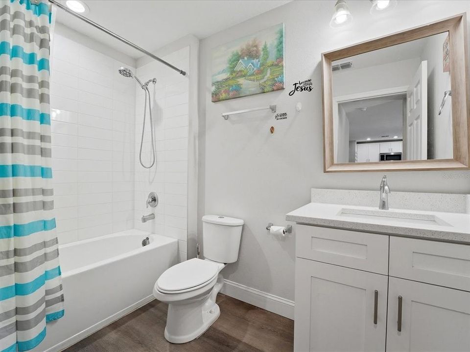 Activo con contrato: $280,000 (3 camas, 2 baños, 1265 Pies cuadrados)