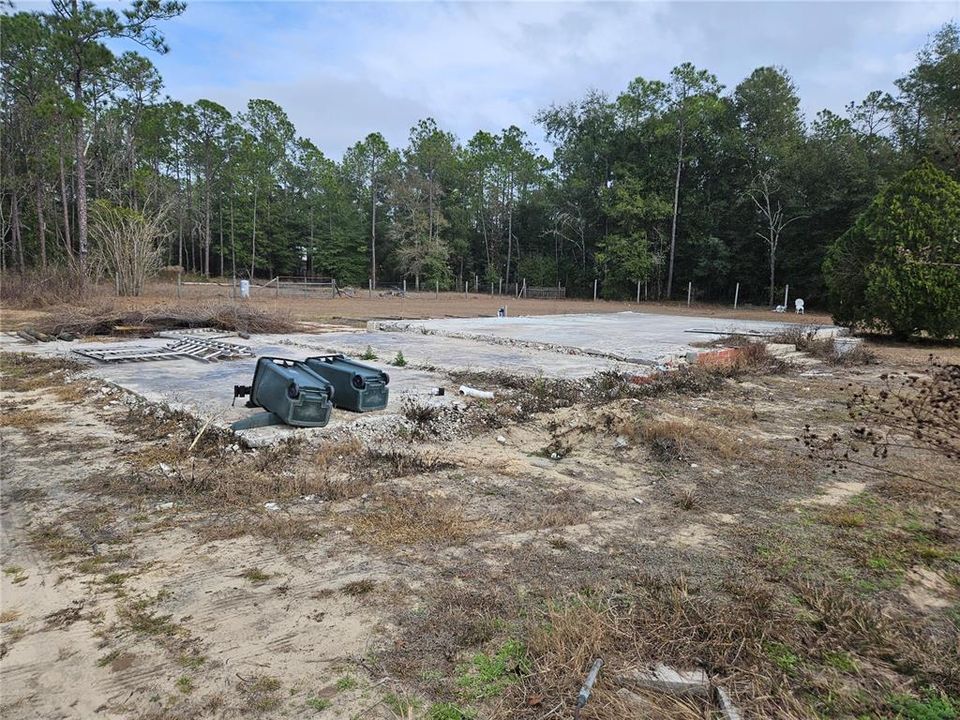 На продажу: $90,000 (2.00 acres)