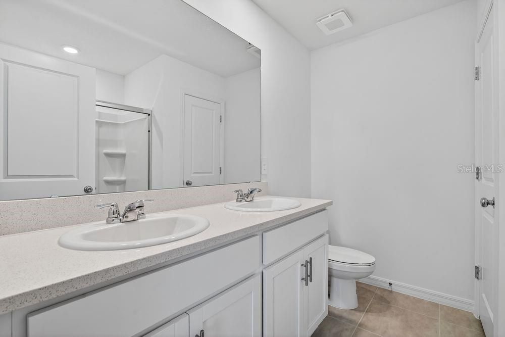 待售: $229,999 (2 贝兹, 2 浴室, 1205 平方英尺)