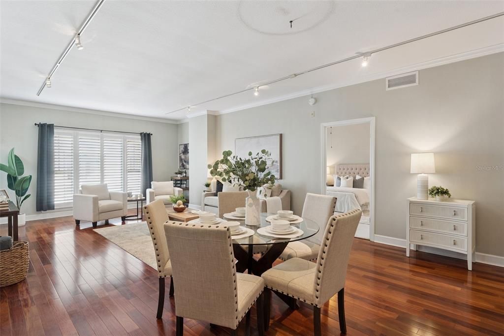 For Sale: $569,000 (2 beds, 2 baths, 1416 Square Feet)