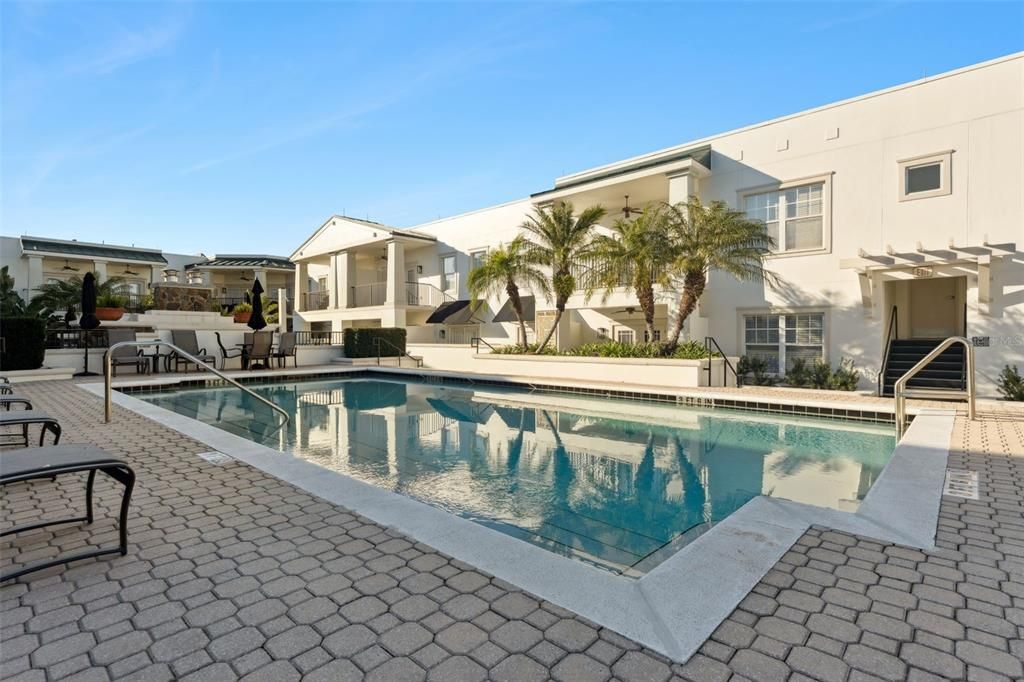 For Sale: $569,000 (2 beds, 2 baths, 1416 Square Feet)
