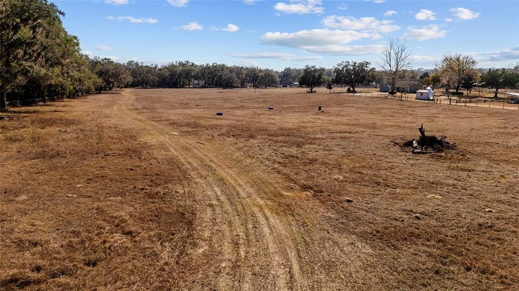 待售: $439,000 (10.00 acres)