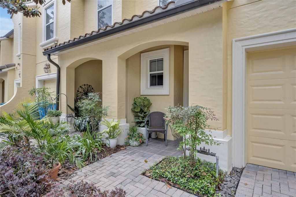 Recently Sold: $369,000 (3 beds, 2 baths, 1751 Square Feet)