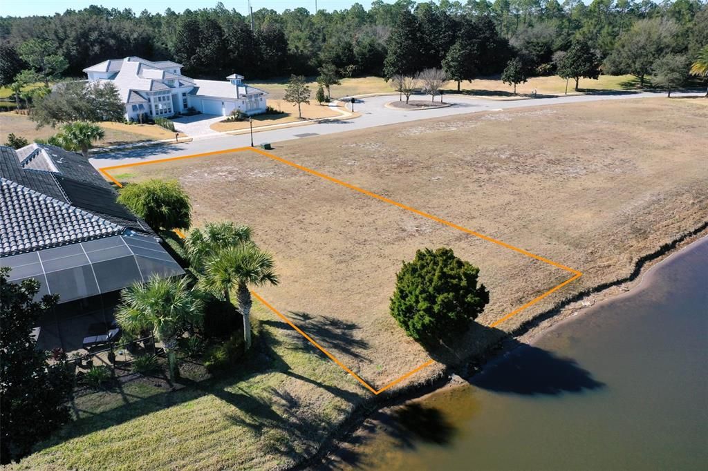 На продажу: $275,000 (0.25 acres)