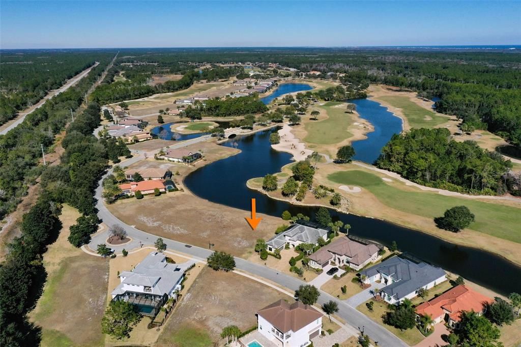 На продажу: $275,000 (0.25 acres)