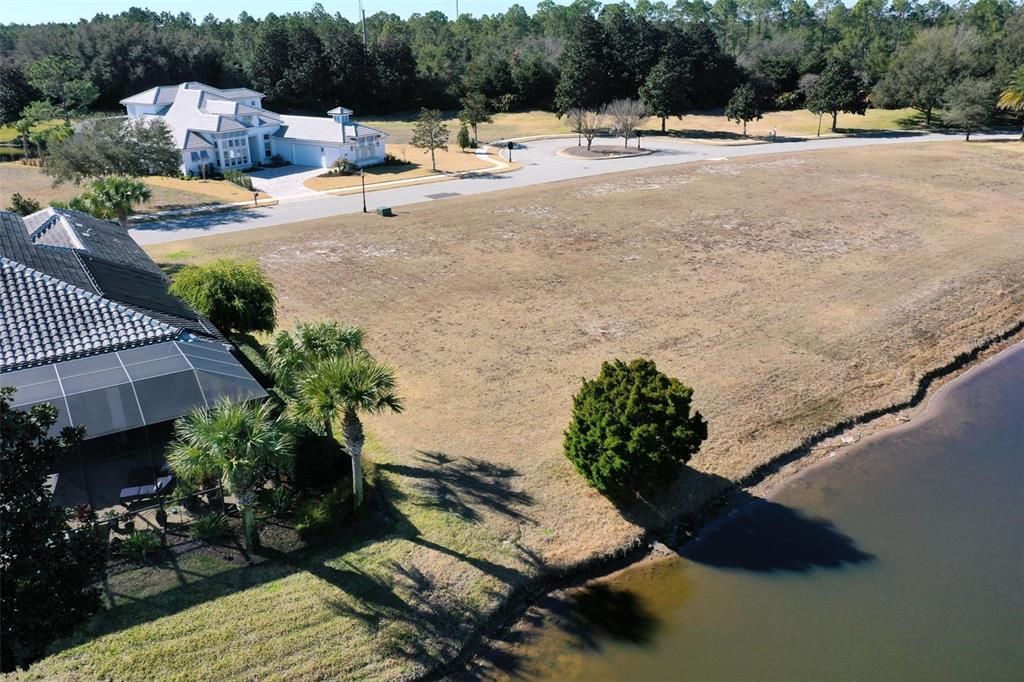 На продажу: $275,000 (0.25 acres)