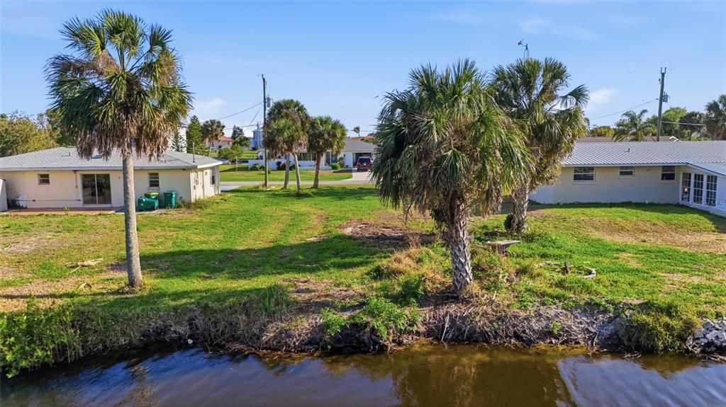 Activo con contrato: $89,999 (0.17 acres)