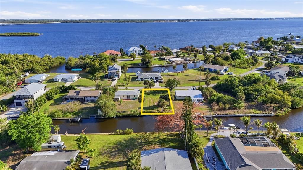 Activo con contrato: $89,999 (0.17 acres)