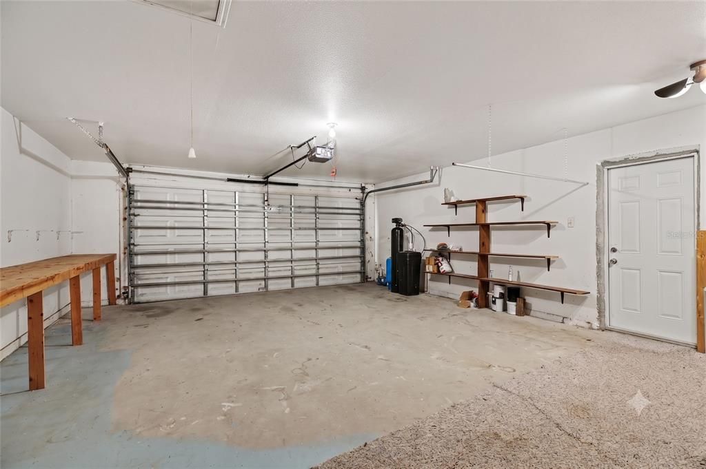 Active With Contract: $339,000 (3 beds, 2 baths, 1850 Square Feet)