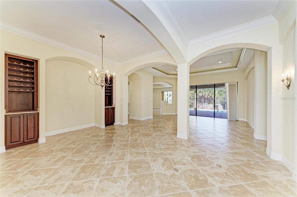 En Venta: $799,990 (4 camas, 2 baños, 3183 Pies cuadrados)