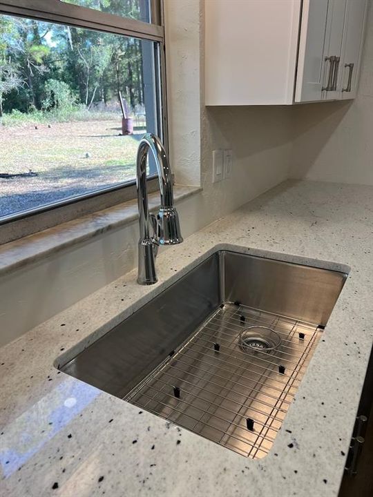 En Venta: $209,000 (3 camas, 2 baños, 1113 Pies cuadrados)