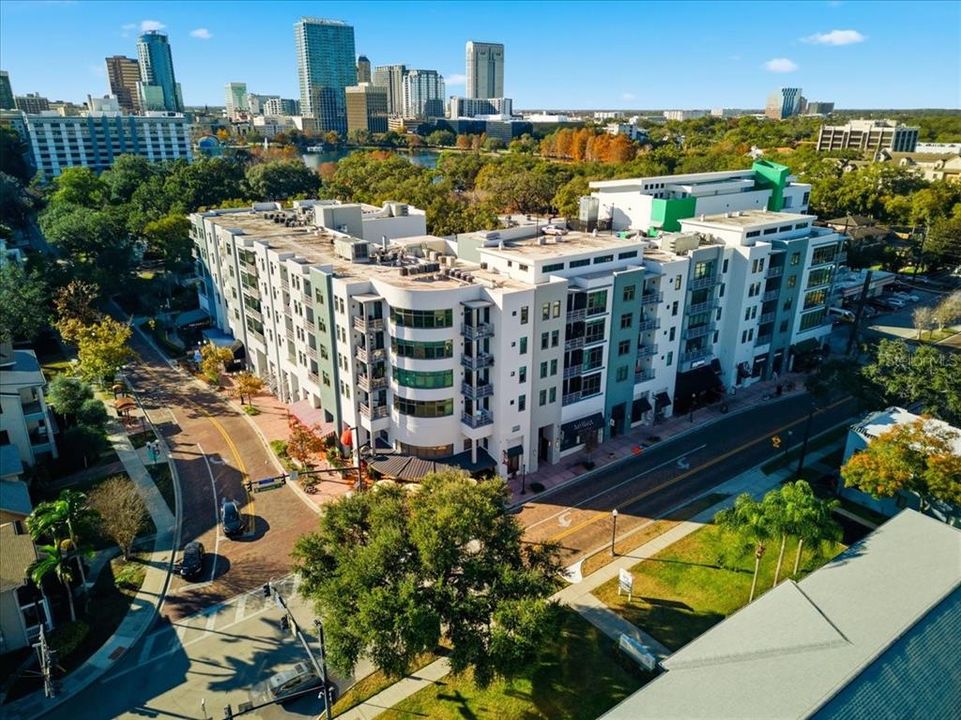 На продажу: $314,995 (2 спален, 2 ванн, 1330 Квадратных фут)