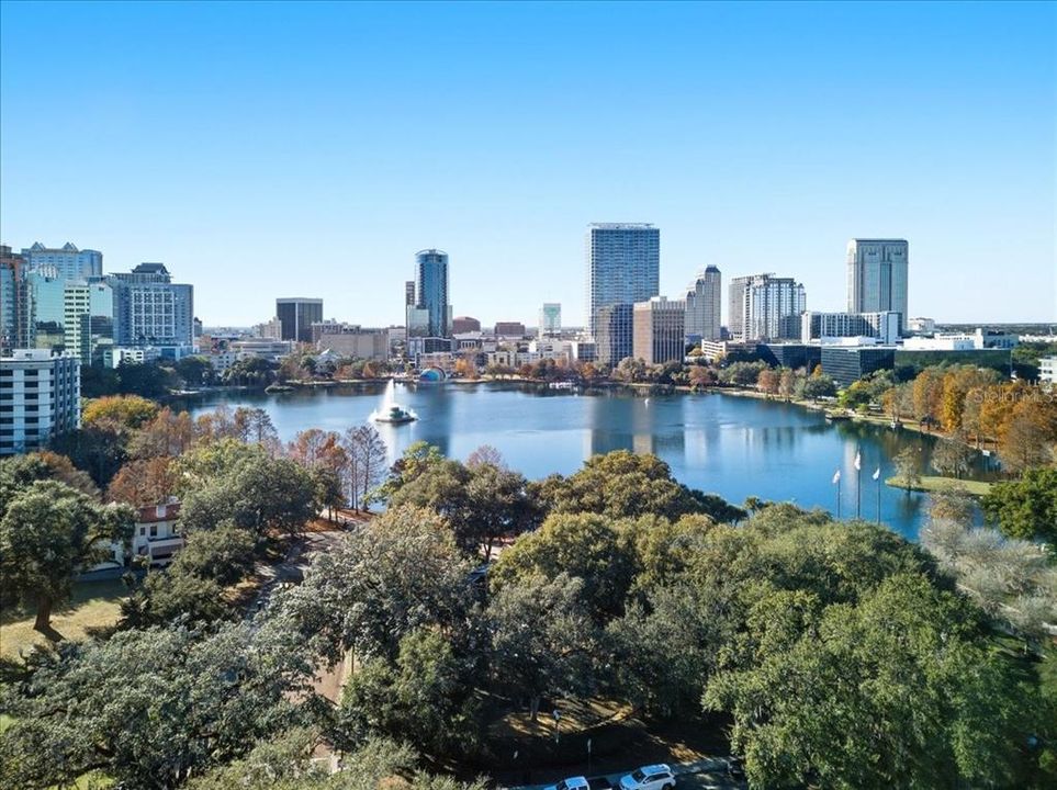 На продажу: $314,995 (2 спален, 2 ванн, 1330 Квадратных фут)
