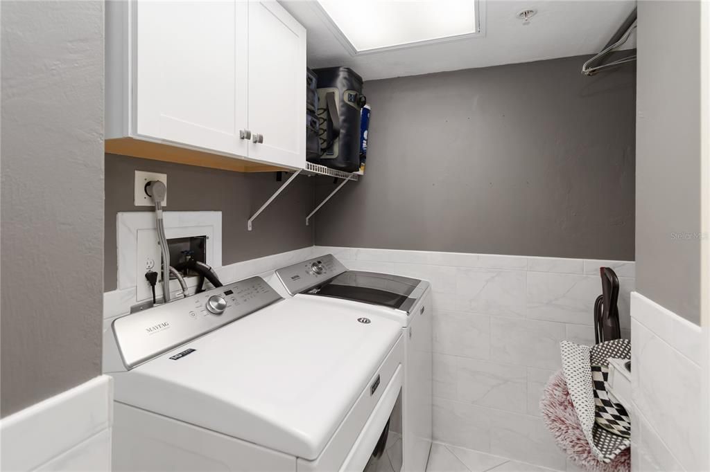 Active With Contract: $499,900 (3 beds, 2 baths, 1668 Square Feet)