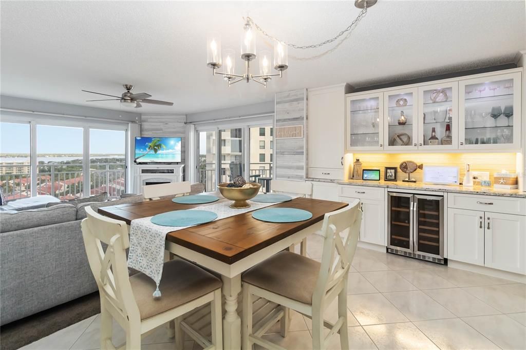 Active With Contract: $499,900 (3 beds, 2 baths, 1668 Square Feet)