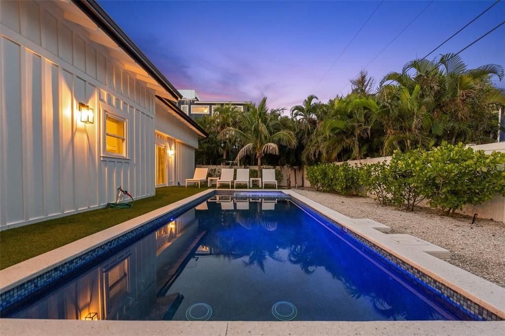 For Sale: $2,185,000 (4 beds, 3 baths, 2185 Square Feet)