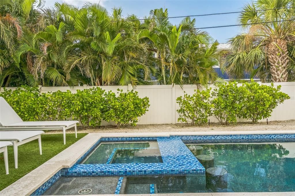 For Sale: $2,185,000 (4 beds, 3 baths, 2185 Square Feet)