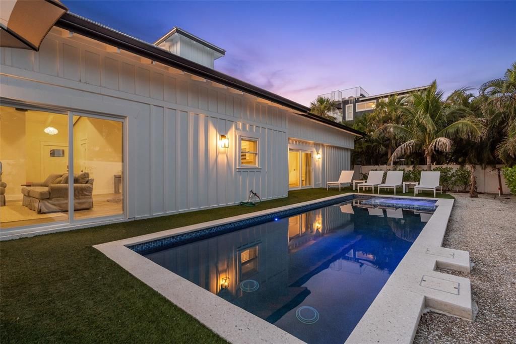 For Sale: $2,185,000 (4 beds, 3 baths, 2185 Square Feet)